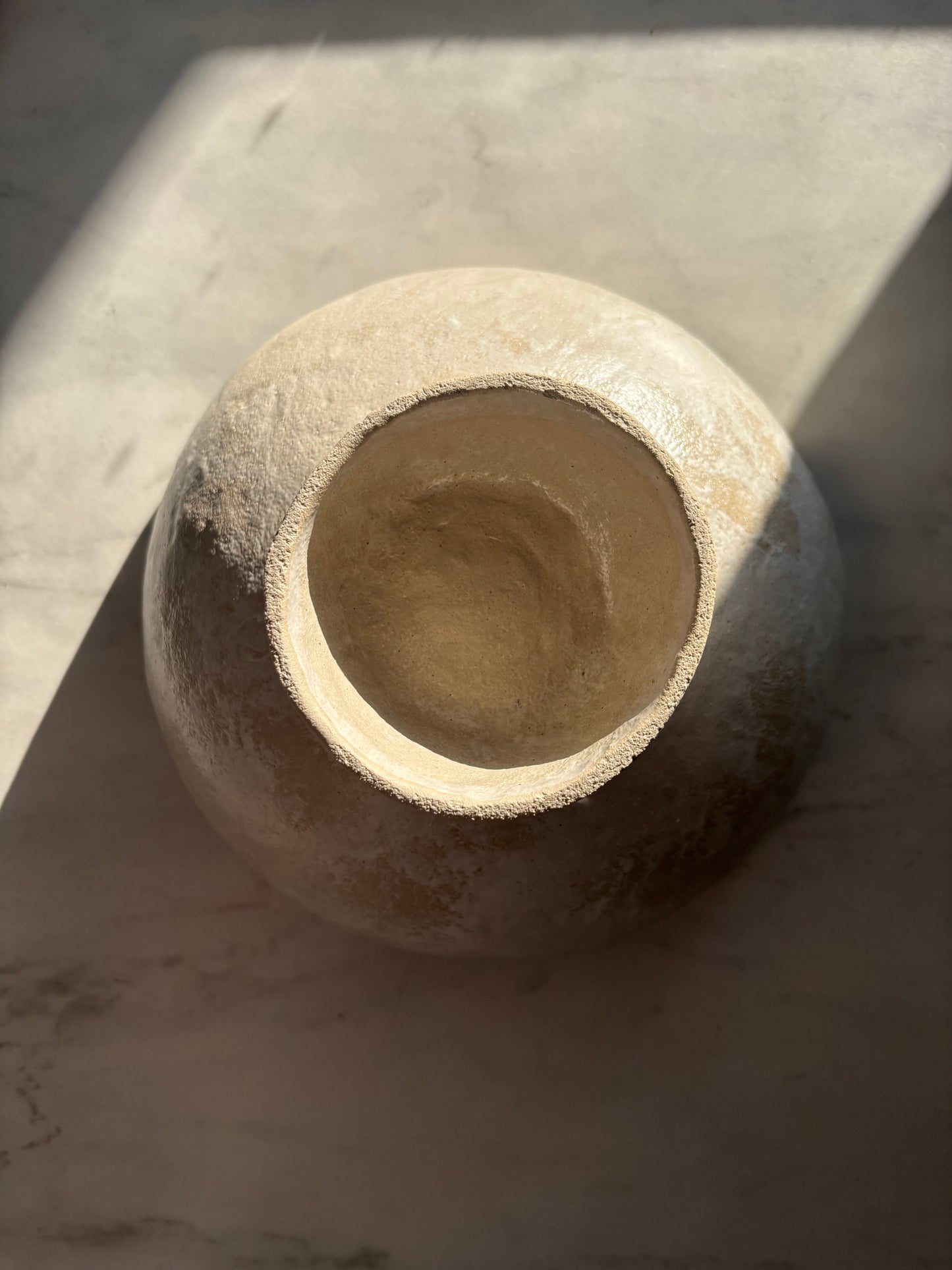 Ceramiczna Okrągła Misa na Cokole XXL Rustic White