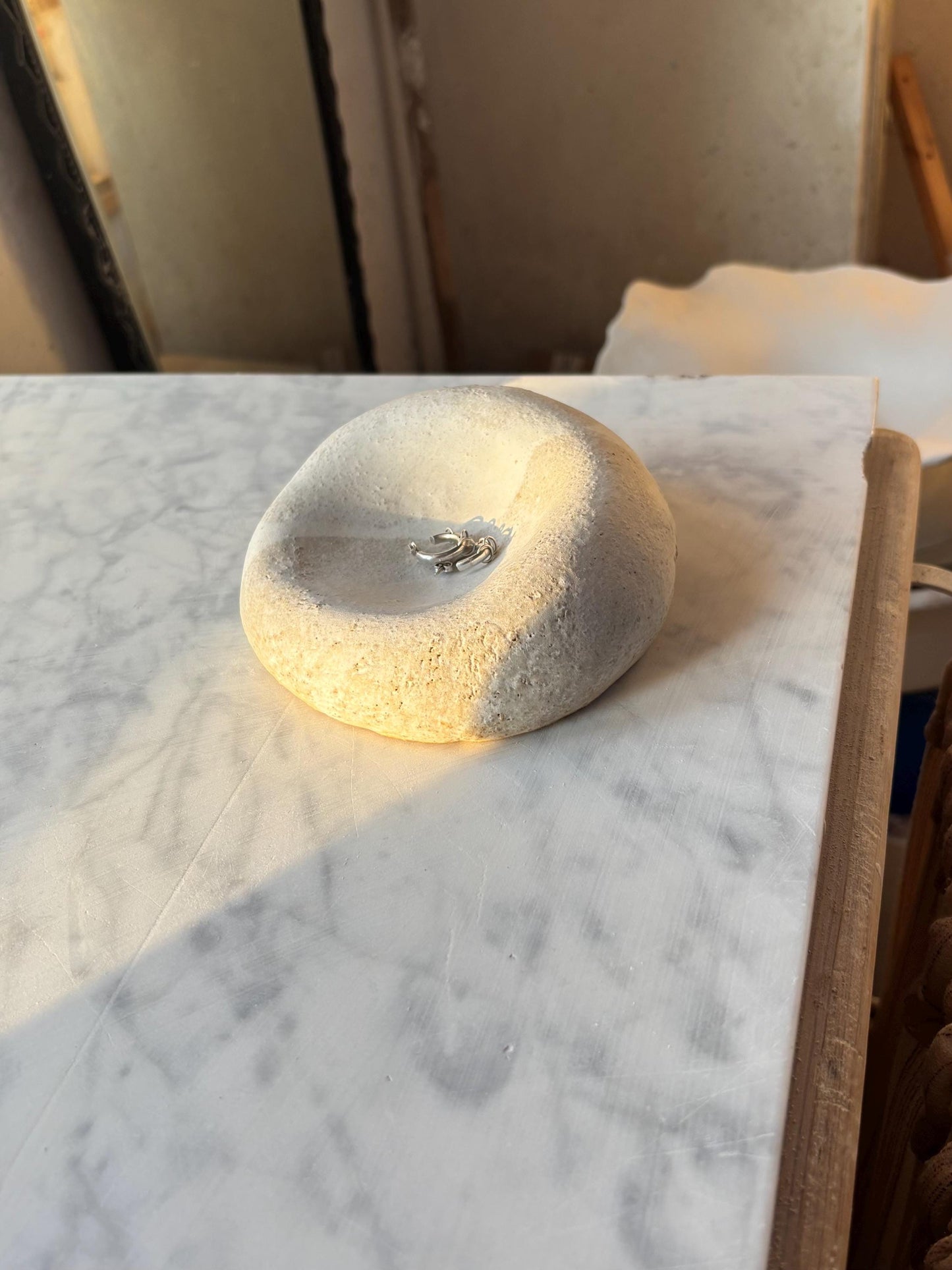 Ceramiczny Kamień na Biżuterię Pebble Rustic White