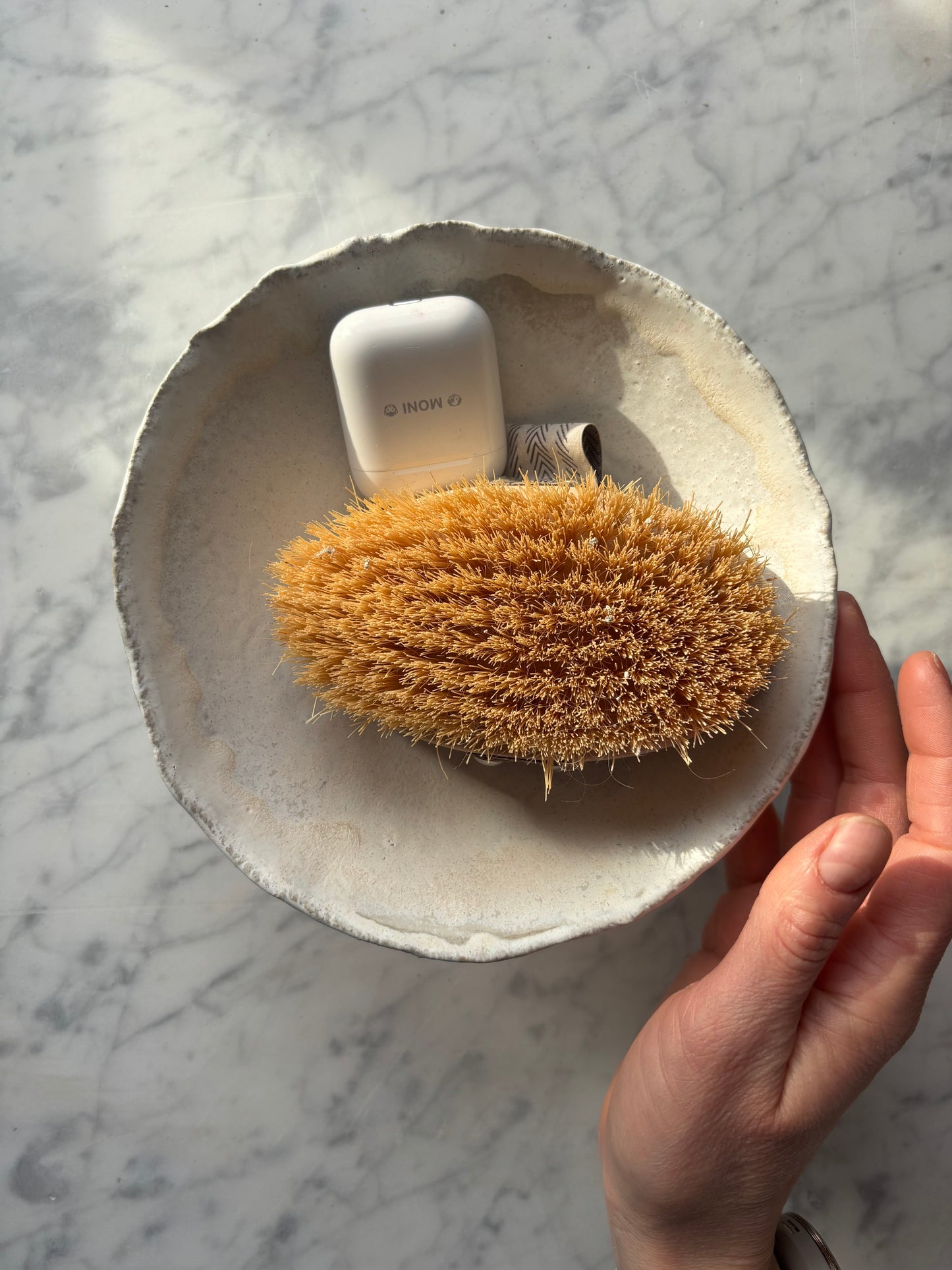 Ceramiczna Okrągła Misa na Cokole S Rustic White