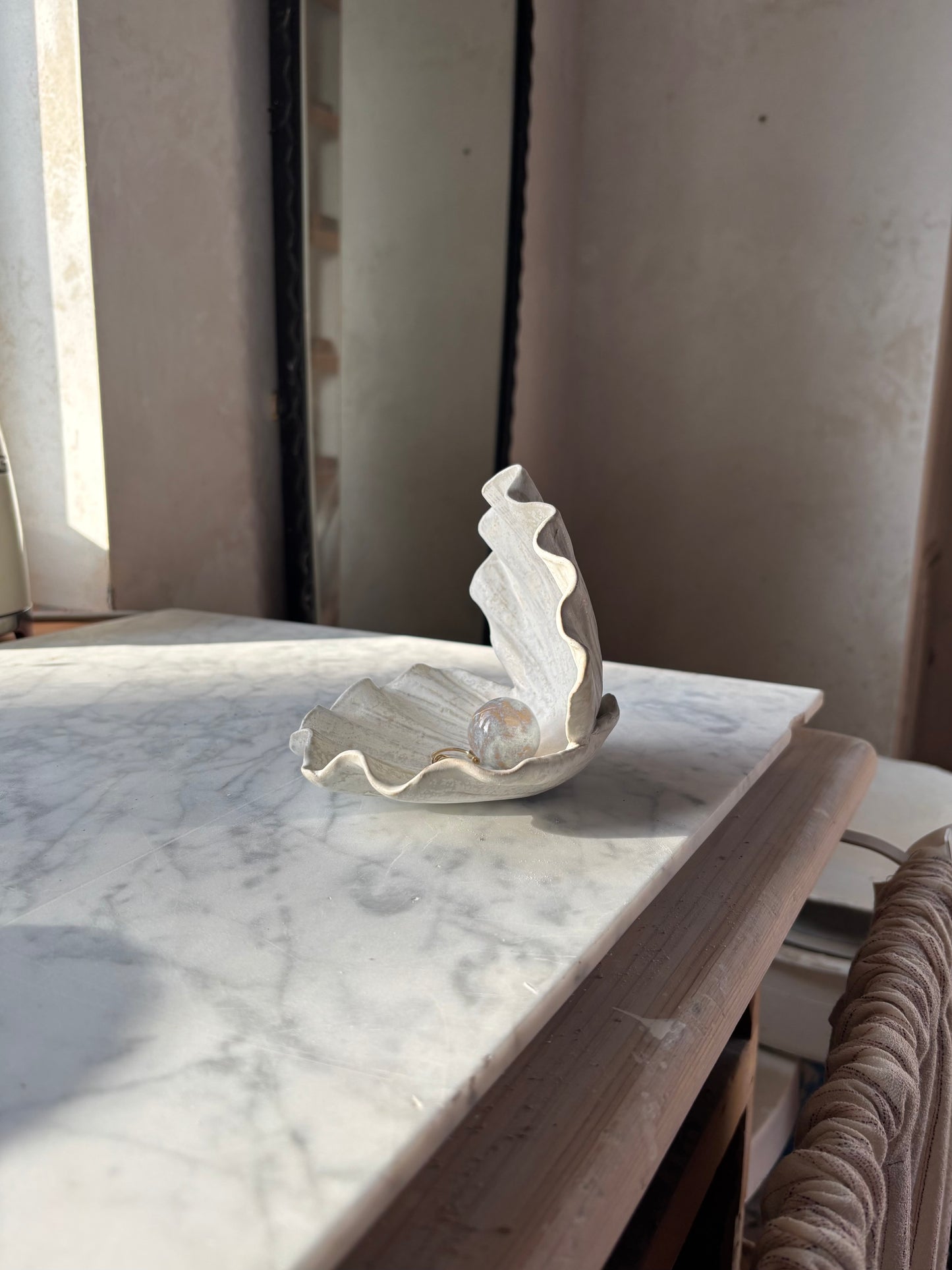 Muszla Skarbiec na Biżuterię Milky Romantic