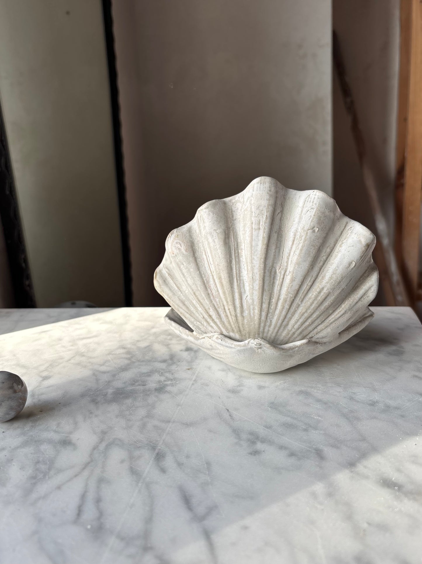 Muszla Skarbiec na Biżuterię Milky Romantic