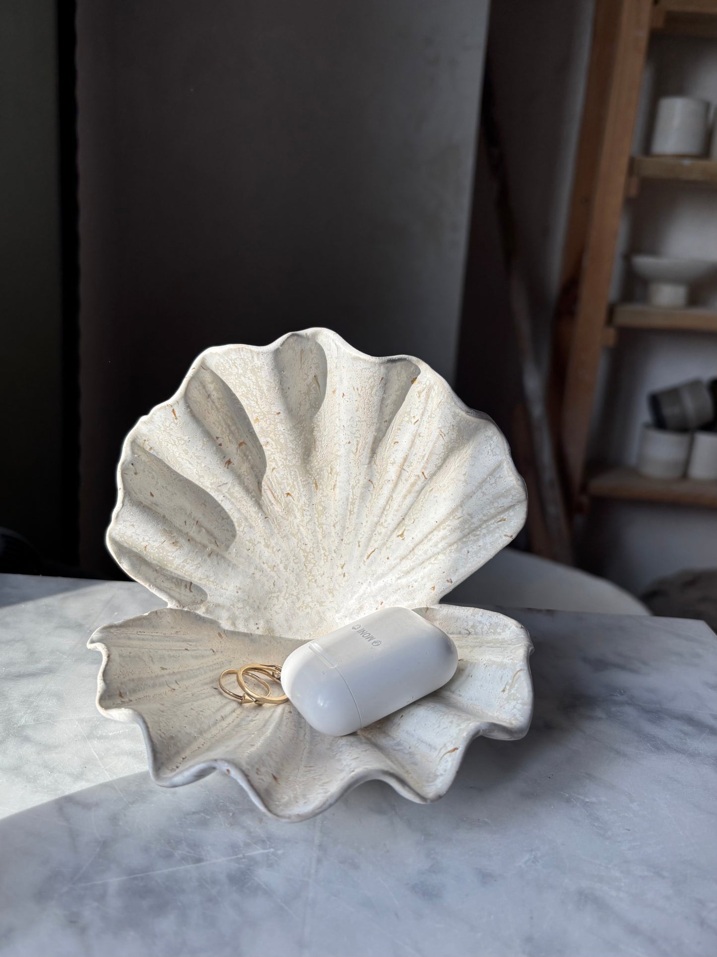 Muszla Skarbiec na Biżuterię Freckled Milky Romantic